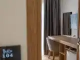 Трёхместный номер Deluxe с балконом и с видом на море
