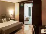 Семейный номер с видом на море