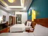Семейный люкс с балконом и с видом на бассейн