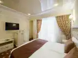 Двухместный номер Deluxe с балконом и с видом на горы