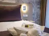 Двухместный номер Premium с частичным видом