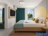 Номер Стандарт с балконом и с видом на парк