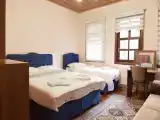 Трёхместный номер Стандарт с видом на сад