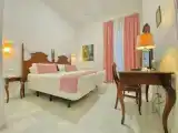 Двухместный номер Стандарт с балконом