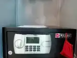 Номер Стандарт
