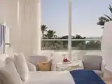 Студия Executive с балконом и с видом на море