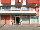 Run of House