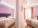 Трёхместный номер Стандарт с балконом