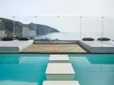 Люкс с видом на бассейн