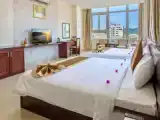 Трёхместный номер Deluxe с частичным видом на океан