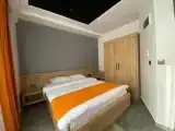 Номер Deluxe с балконом и с видом на улицу