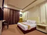 Студия Deluxe