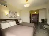 Трёхместный номер Стандарт с балконом