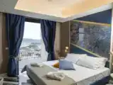 Двухместный номер Superior с балконом и с видом на море