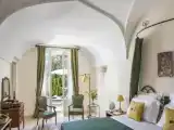 Терраса с джакузи люкс Garden