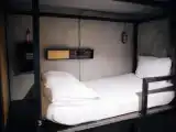 Кровать в общем номере (женский номер)