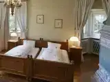 Полулюкс с балконом
