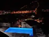 Студия с видом на море
