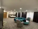 Трёхместный люкс с видом на город