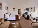 Двухместный номер Deluxe с частичным видом на море