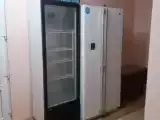 Кровать в общем номере (женский номер) с красивым видом из окна