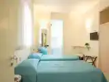Двухместный номер Эконом с балконом