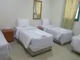 Кровать в общем номере (женский номер)