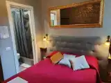 Двухместный номер Стандарт Цокольный этаж с видом на сад