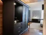 Четырёхместный люкс c 1 комнатой