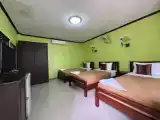 Трёхместный номер Стандарт с балконом