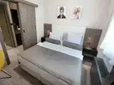 Люкс с балконом и с видом на парк
