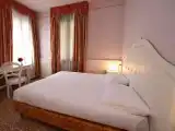 Номер Deluxe с видом на сад