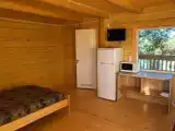 Семейный номер с общей ванной комнатой
