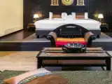 Люкс с балконом