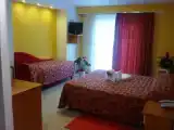 Четырёхместный номер Стандарт с балконом
