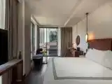 Номер с видом на город