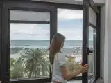 Трёхместный номер Стандарт с частичным видом на море