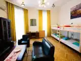 Кровать в общем номере (женский номер)