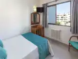 Одноместный номер Стандарт с видом на бассейн