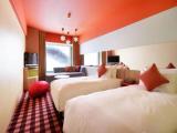 Двухместное Building No. 6 Yu Mirror room with slope view