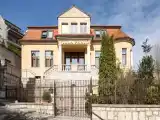 Run of House