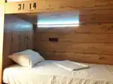 Кровать в общем номере (женский номер)