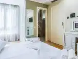 Трёхместный номер Deluxe с видом на море
