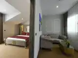 Двухместный люкс с балконом и с видом на город