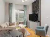 Апартаменты c 1 комнатой с балконом и с красивым видом из окна