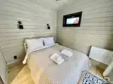 Двухместный коттедж