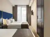 Трёхместный номер Стандарт с балконом