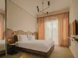 Пятиместный люкс с 2 комнатами с балконом и с красивым видом из окна
