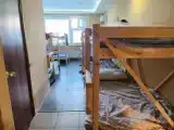 Кровать в общем номере (мужской номер)