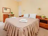 Семейный люкс с 2 комнатами с балконом и с красивым видом из окна